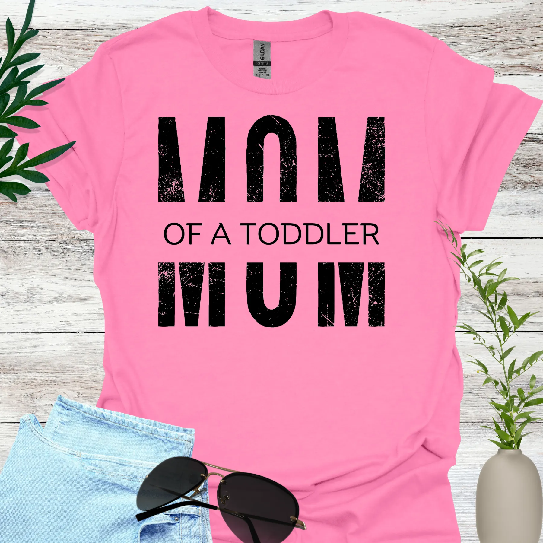 mom of a toddler cut in middle azalea